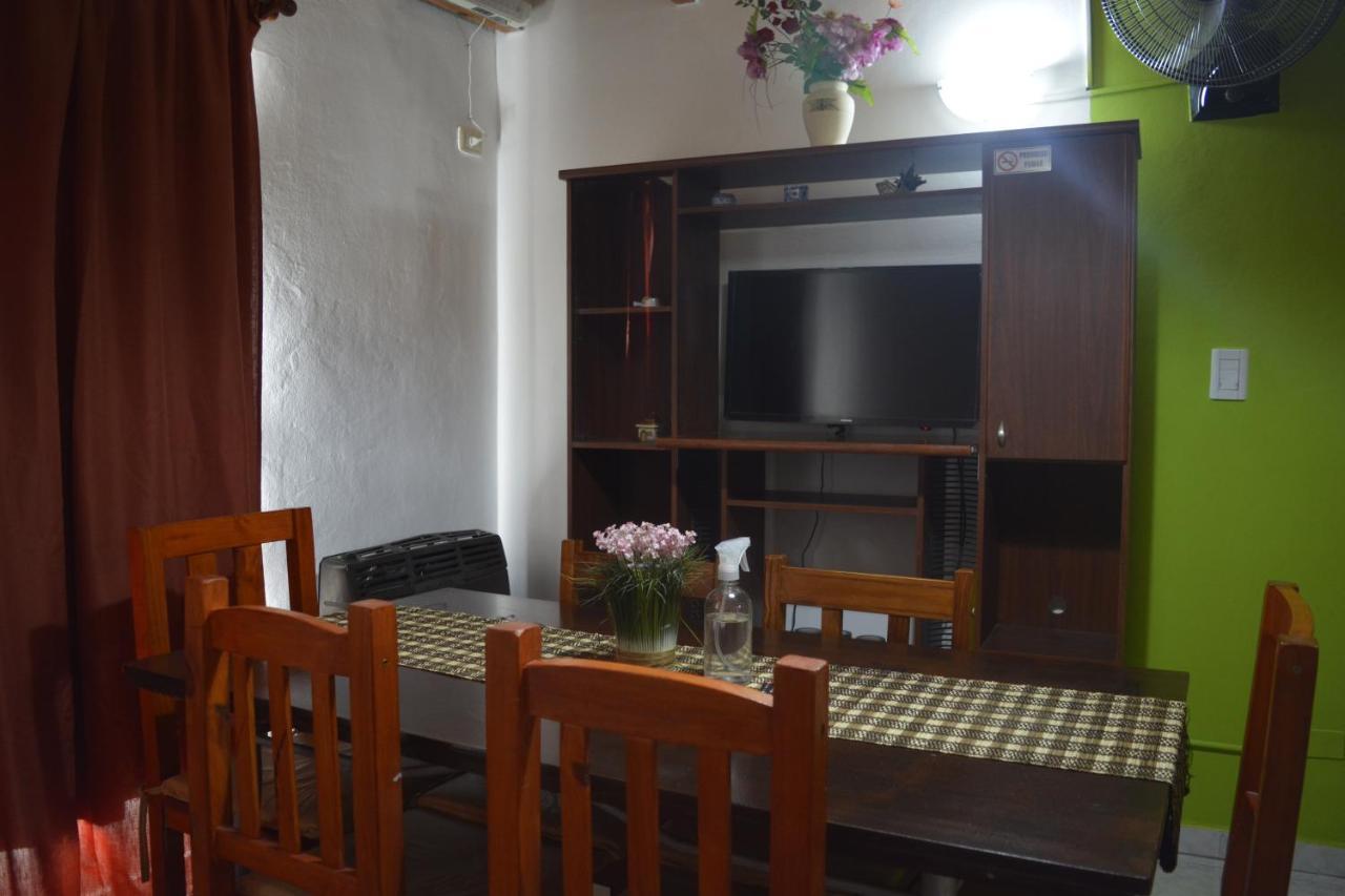 ApartHotel Bahia Neuquen Bagian luar foto
