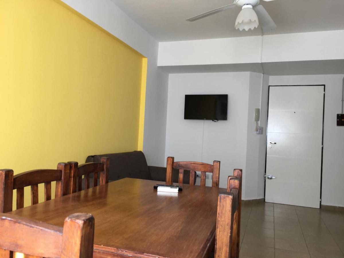 ApartHotel Bahia Neuquen Bagian luar foto